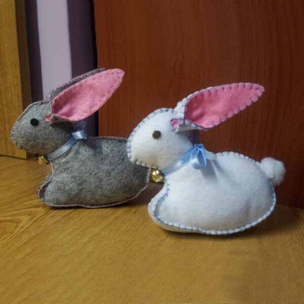 Coniglio pasquale in pannolenci 15 cm